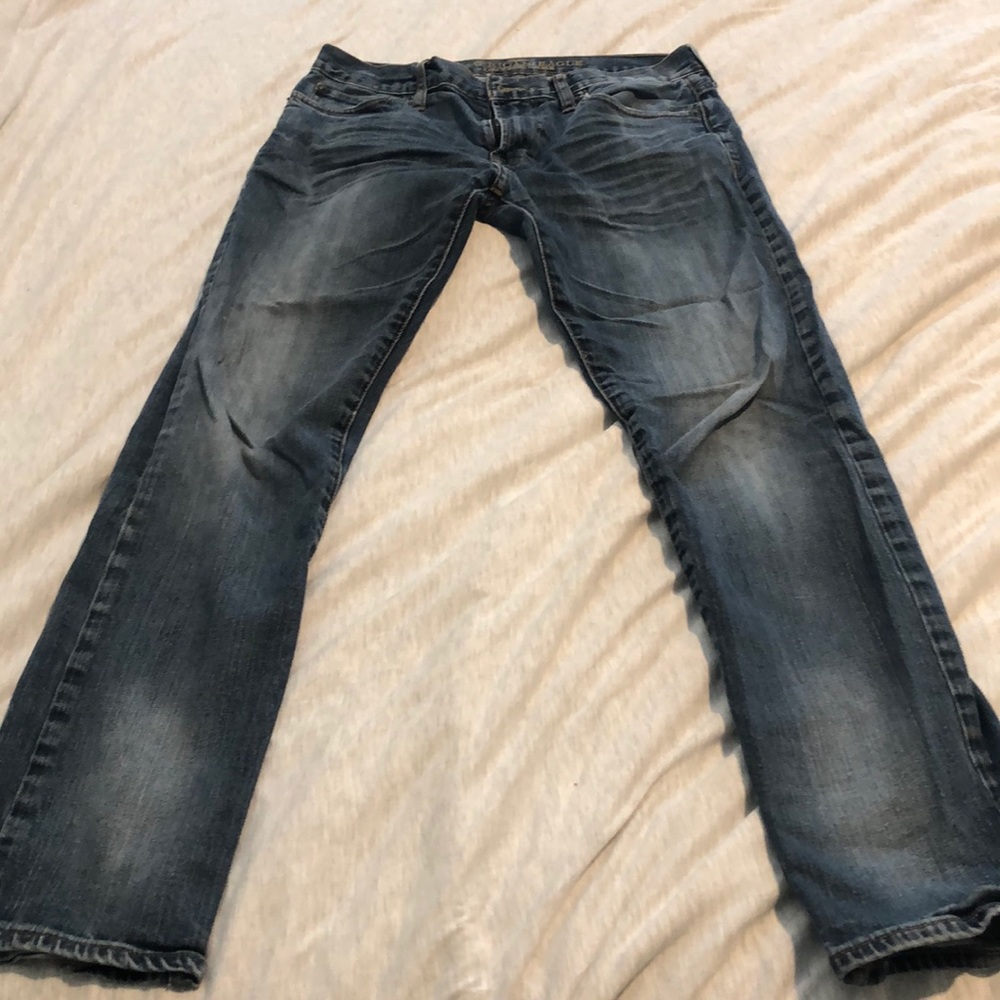 American Eagle medium wash jeans